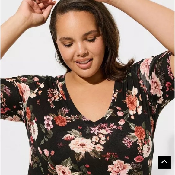 Favorite Tunic Super Soft V-Neck Side Slit Tee - Picture 5 of 6